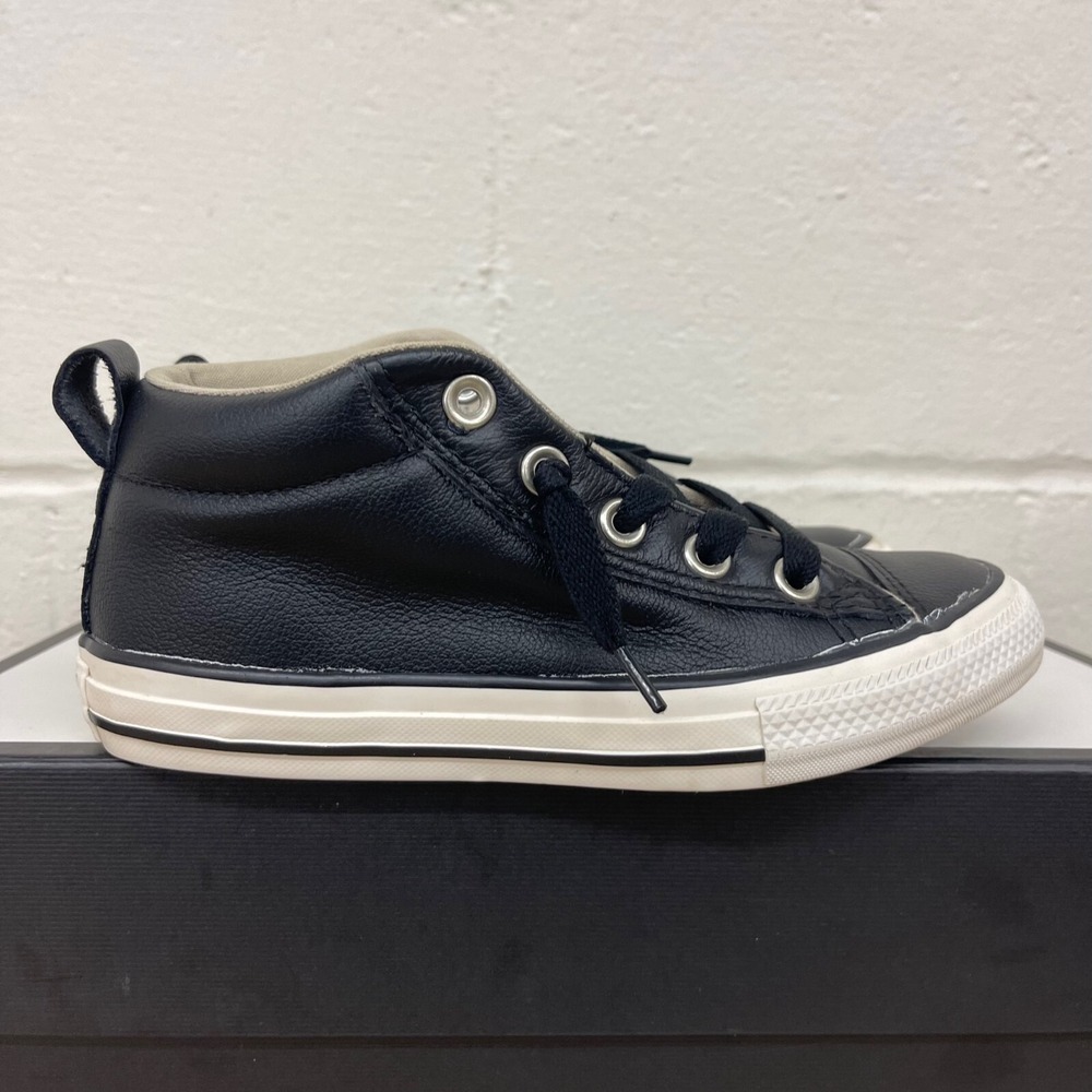 Converse All‎ Star Mid Sneakers Black Leather Lace up 632516C Youth Kids Size 2